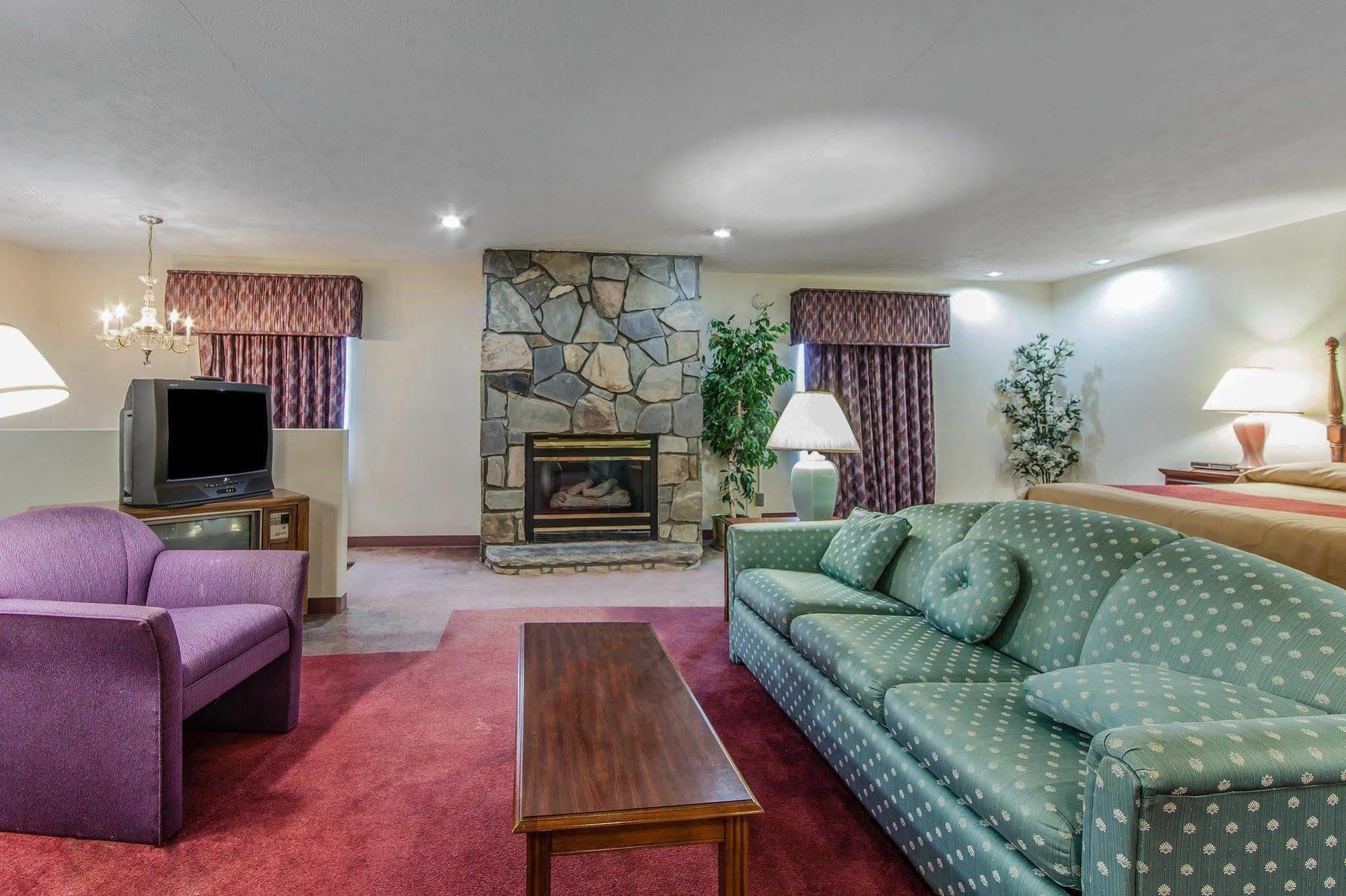 Red Roof Inn Dandridge Εξωτερικό φωτογραφία