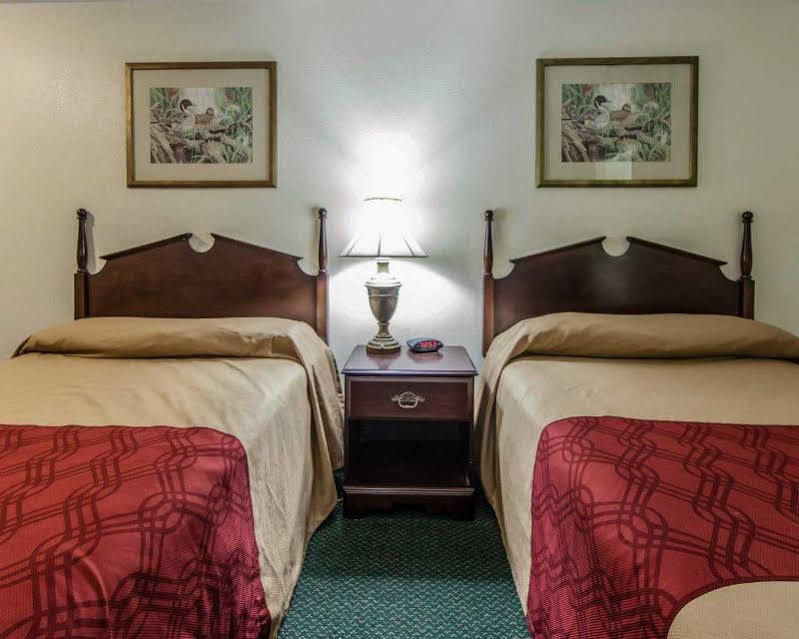Red Roof Inn Dandridge Εξωτερικό φωτογραφία